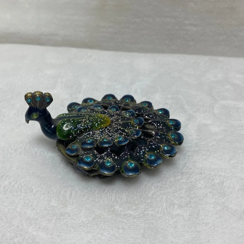 Peacock‎ Trinket Box Magnetic Enamel Jeweled Decorative Figurine Blue Green